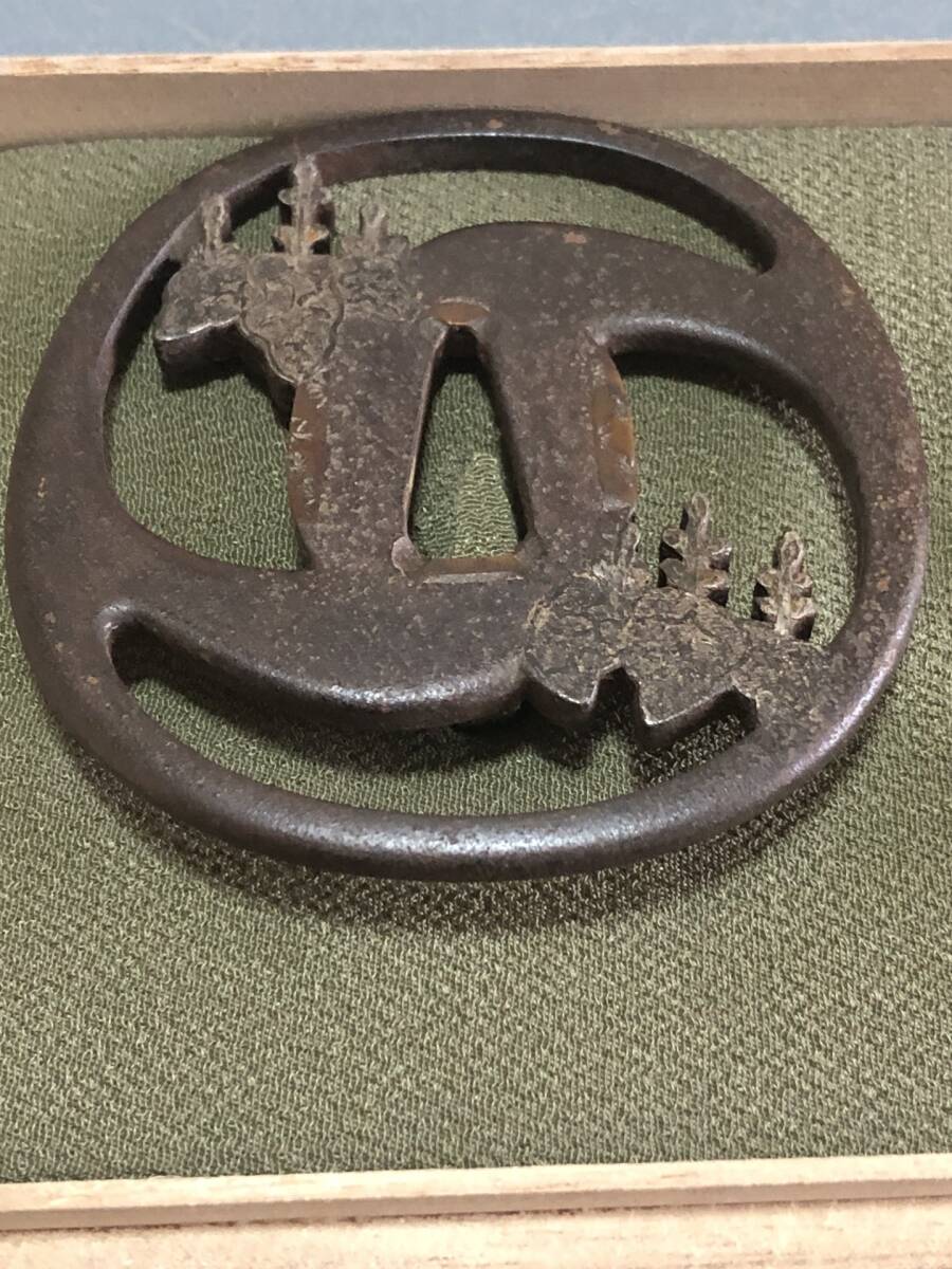 肥後拵え肥後鍔金象嵌色絵縁頭コジリ目貫6点セット!旧家蔵出し品】桐