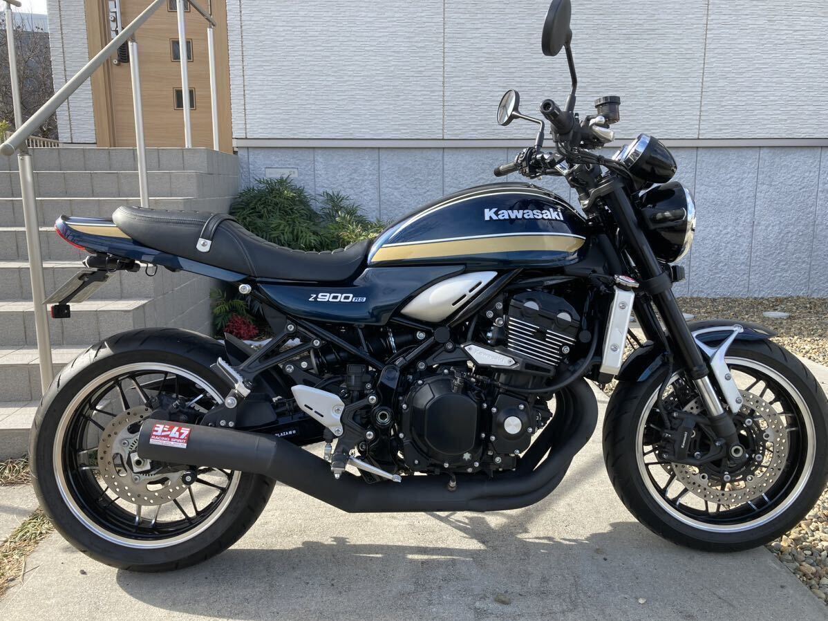ヨシムラ機械曲ストレートサイクロンフルエキマフラー 車検対応 Z900RS