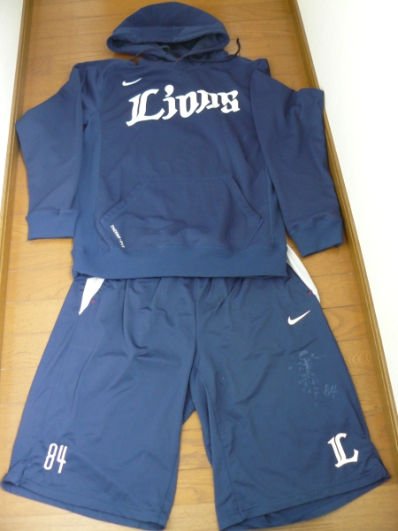 埼玉西武ライオンズ★パーカー&ハーフパンツ セット★支給品