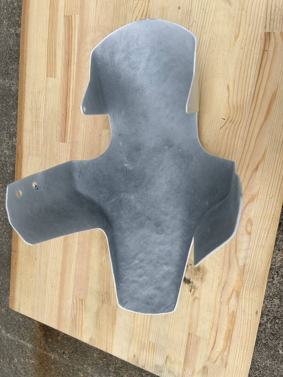 TZR250RS 3XV フロントフェンダー _4