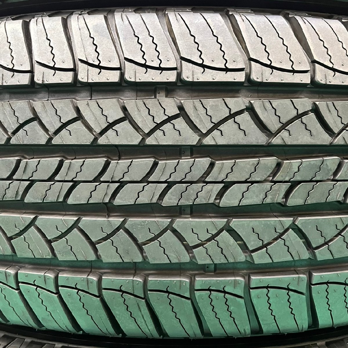 22年製 新車外し 265/65R17 ミシュラン LATITUDE ラティチュード イボ 