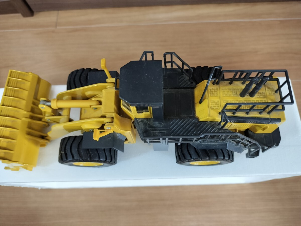 コマツ建機 JOAL KOMATSU WA900-3 1⁄50 Komatsu WA900-3 Wheel