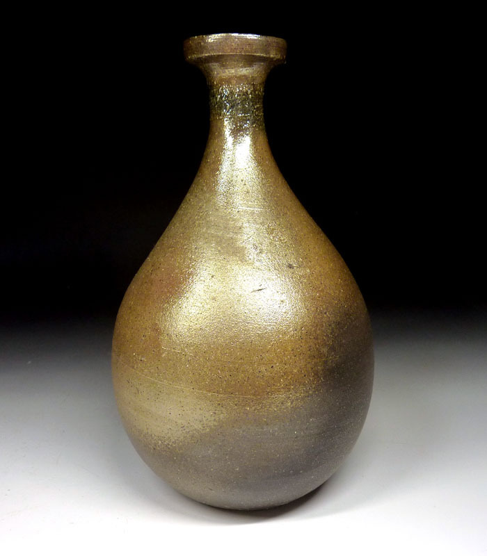 陶酔】 日幡光顕 備前花入（金備前）(花器、壷)｜売買された