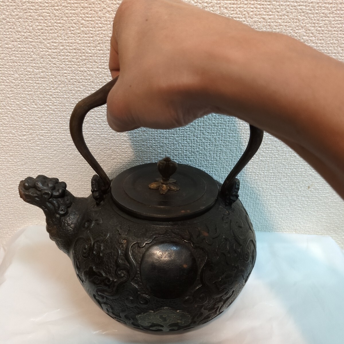 鉄瓶 獣口 亀文堂 在銘 骨董 煎茶道具 小振り(鉄瓶)｜売買された