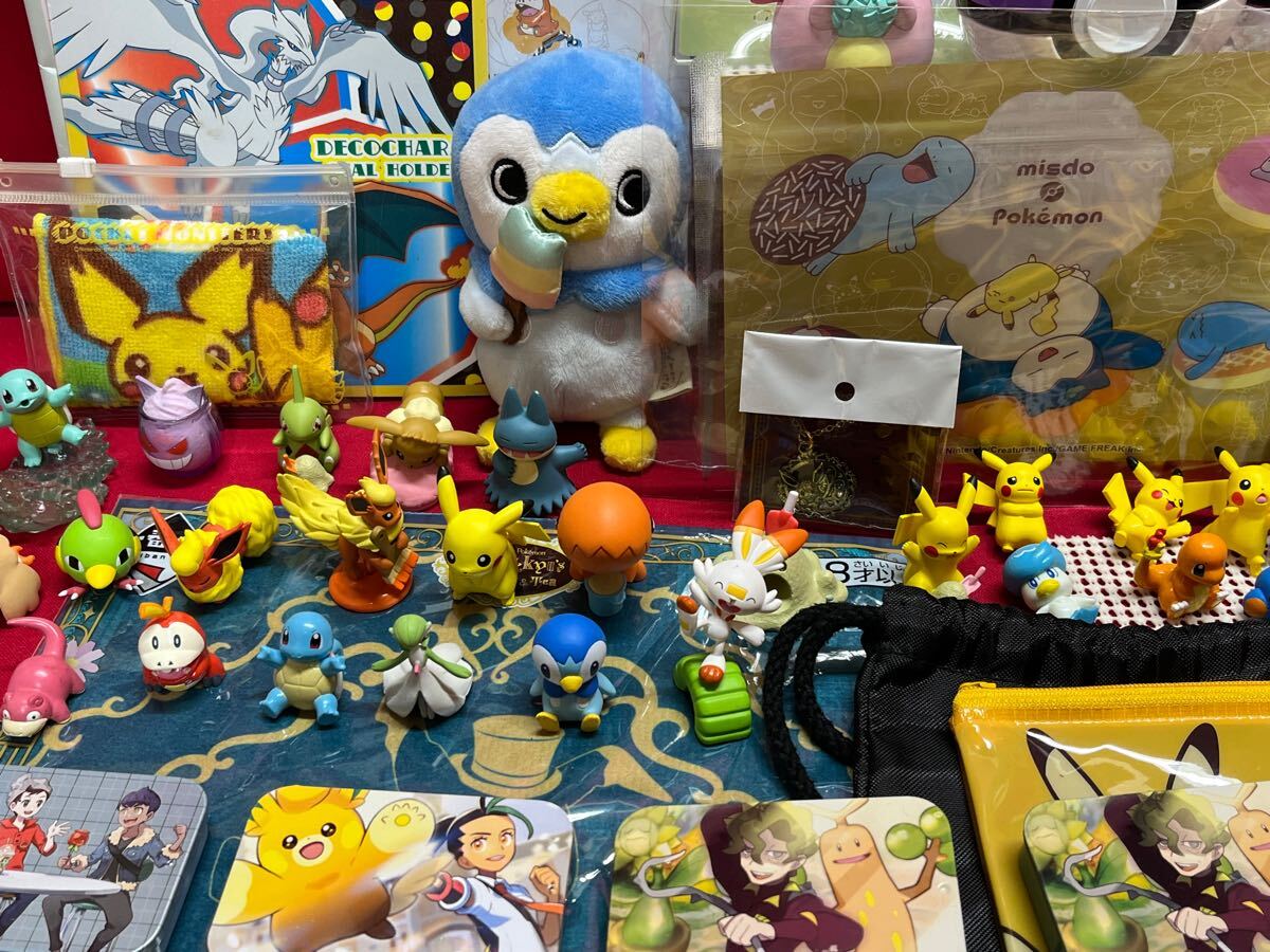 ポケモン グッズ 雑貨 大量 まとめ ランチボックス シール 缶バッジ