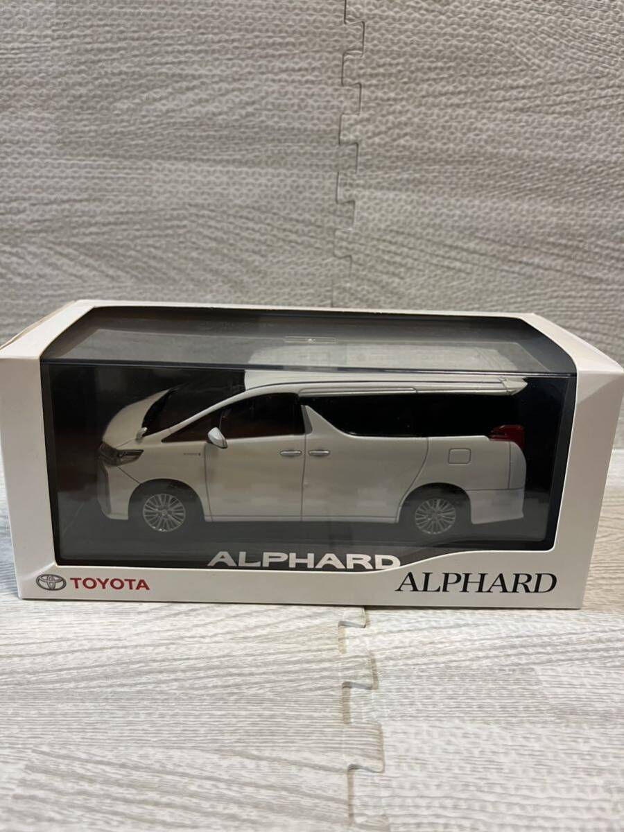 1/30 トヨタ 新型アルファード ハイブリッド ALPHARD 後期 カラー