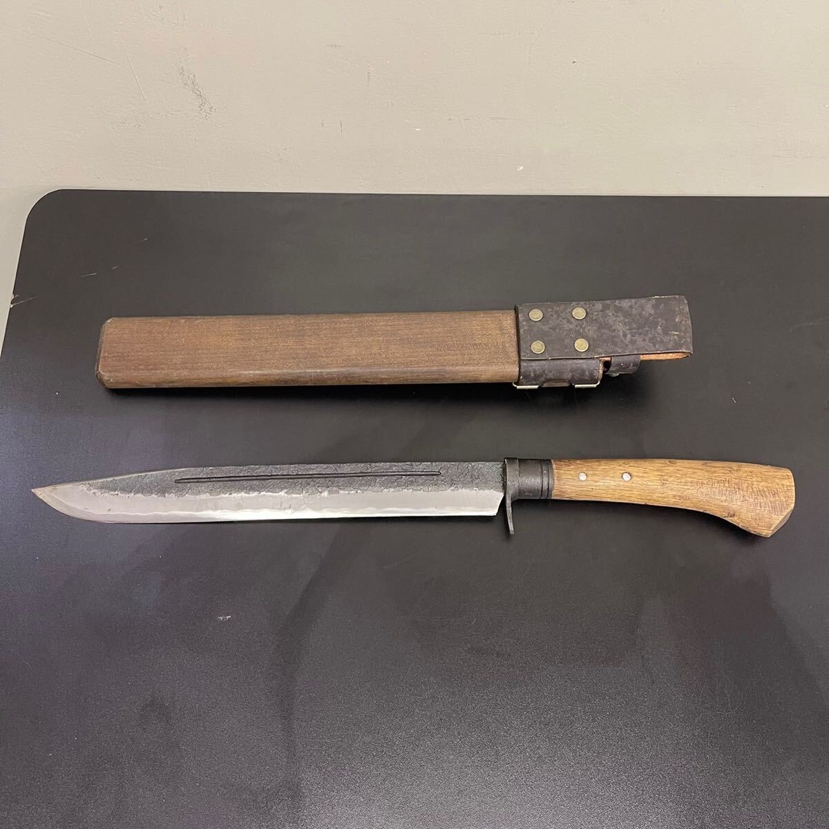 1000円スタート【中古品】豊国鍛工場 トヨクニ 土佐鍛造ナイフ 鉈 剣鉈 