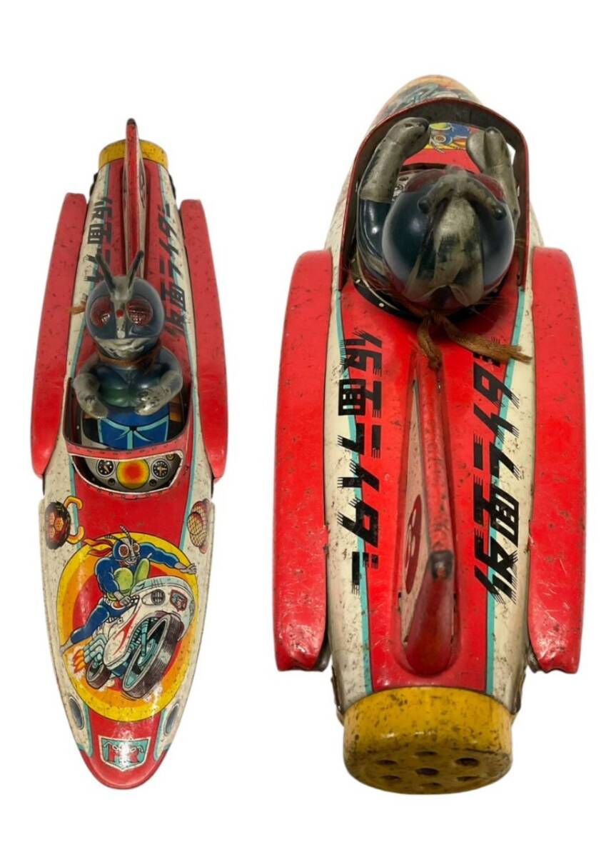 C9.1102 ブリキのおもちゃ 仮面ライダー ロケット付き (モダントイズ