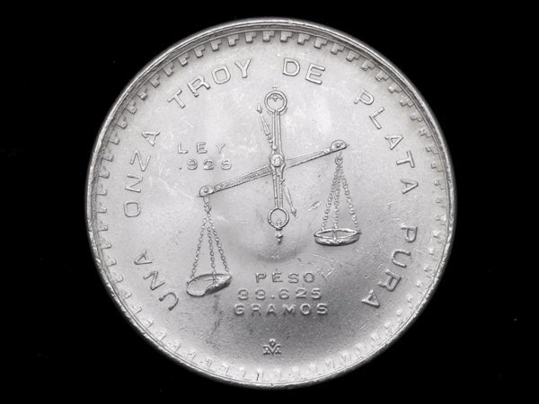 1円～☆質流れ☆メキシコ 1トロイオンス銀貨 1979年発行 スターリング