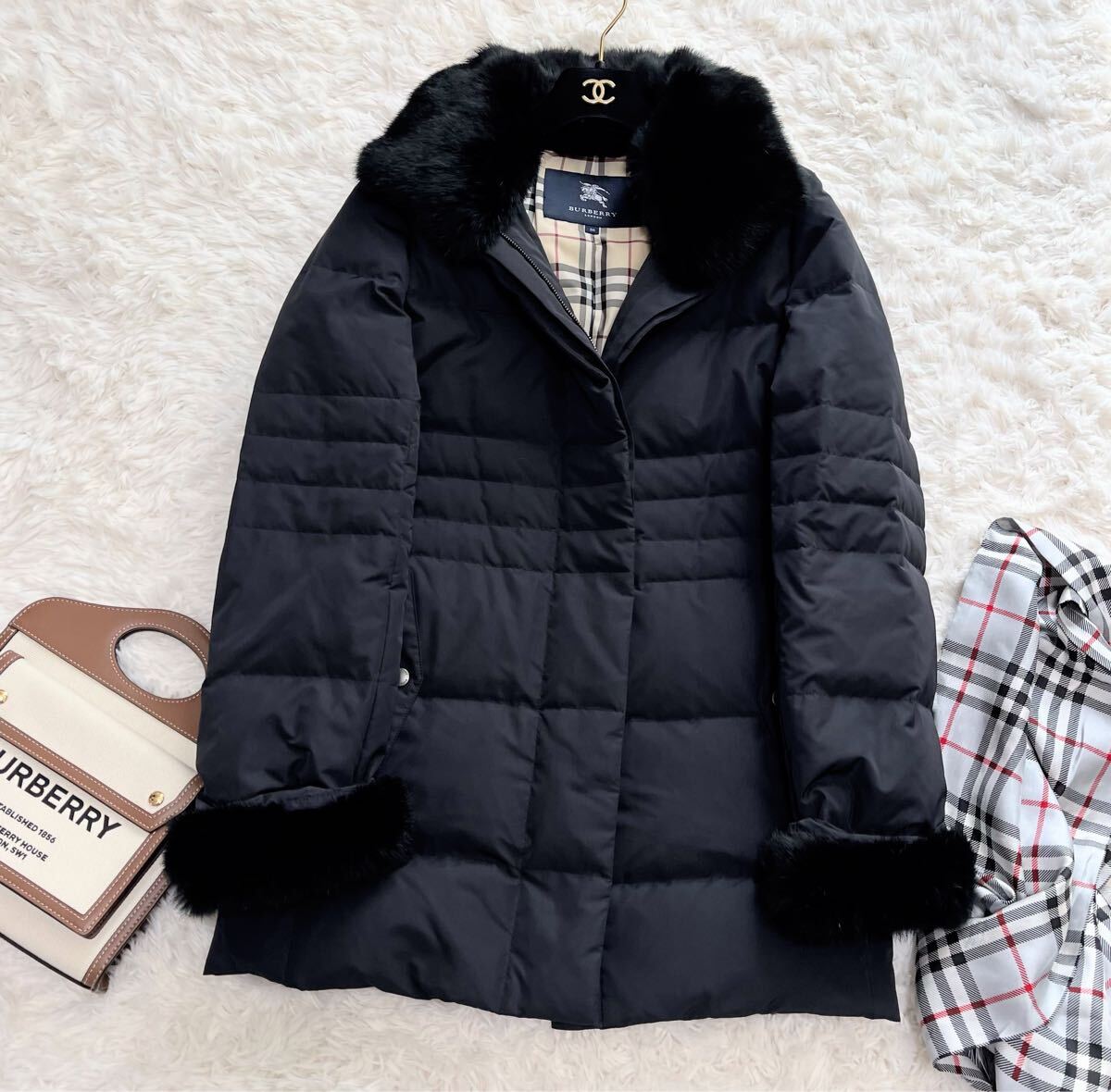 ☆新品同様☆ バーバリー BURBERRY バーバリーロンドン ダウンコート