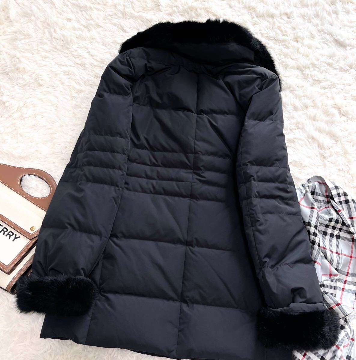 ☆新品同様☆ バーバリー BURBERRY バーバリーロンドン ダウンコート