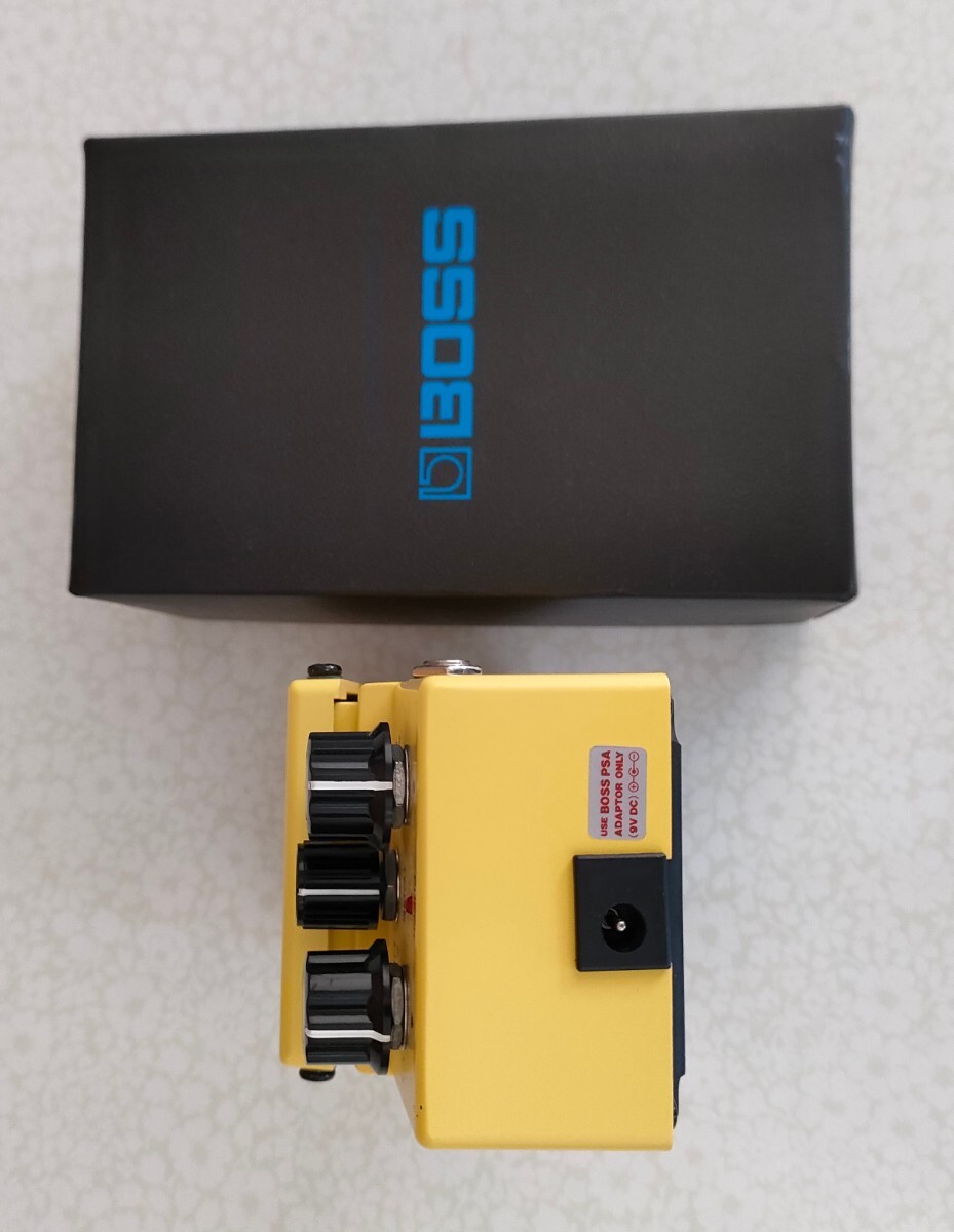 BOSS　スーパーオーバードライブ　SD−1　箱付き　ほぼ未使用品_4