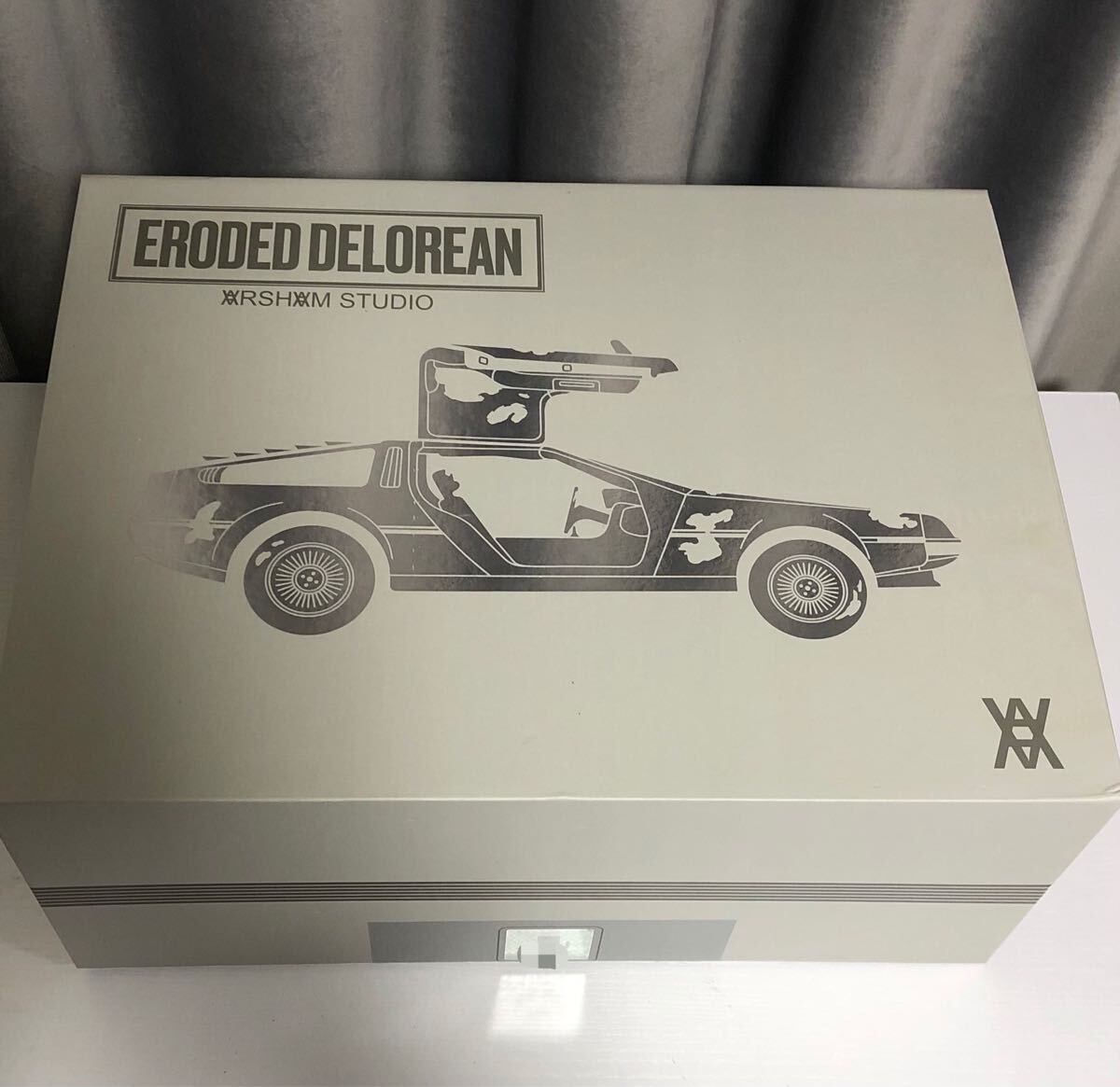 未開封 Daniel Arsham Eroded Delorean Figure ダニエル アーシャム
