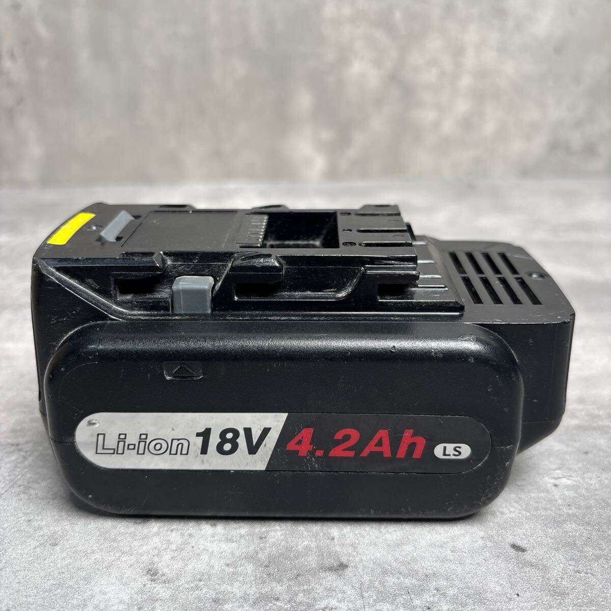 現状品　Panasonic 純正　充電池　EZ9L51 18V_1