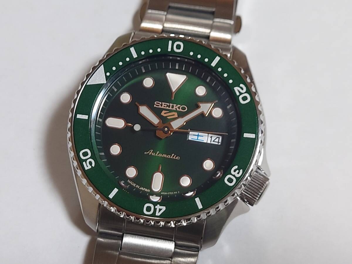 セイコー5 スポーツ SEIKO 5 SPORTS 自動巻き グリーン文字盤 SBSA013