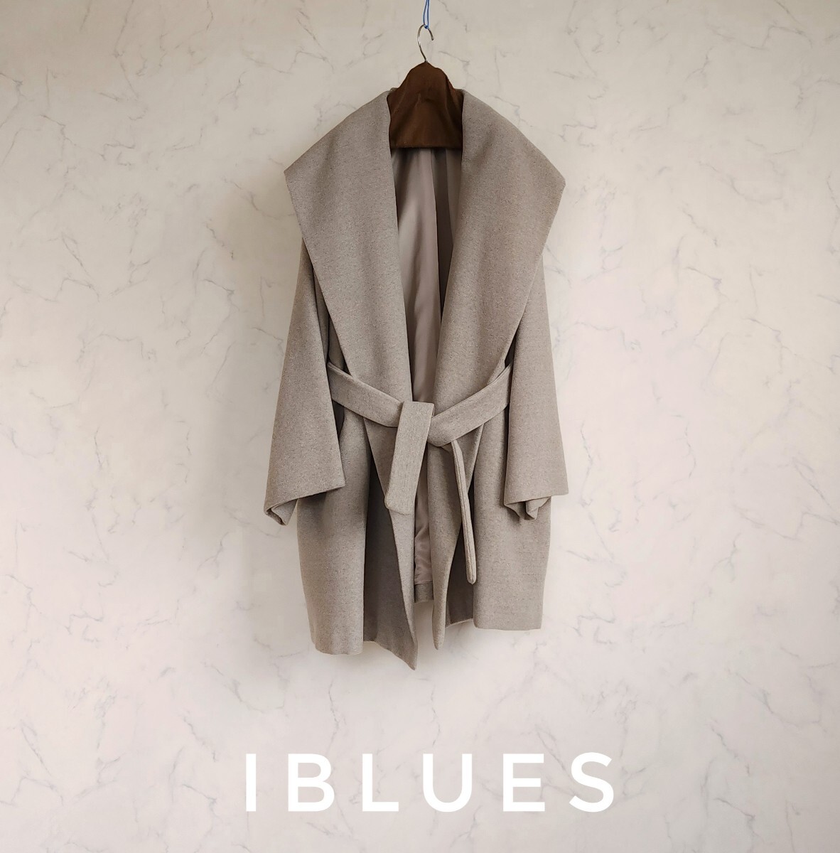 超高級 Maxmara 憧れのイタリア製一級品ベルテッドコート Iblues 圧倒的ビッグカラー イブルース マックスマーラ めちゃ可愛オーバーサイズ