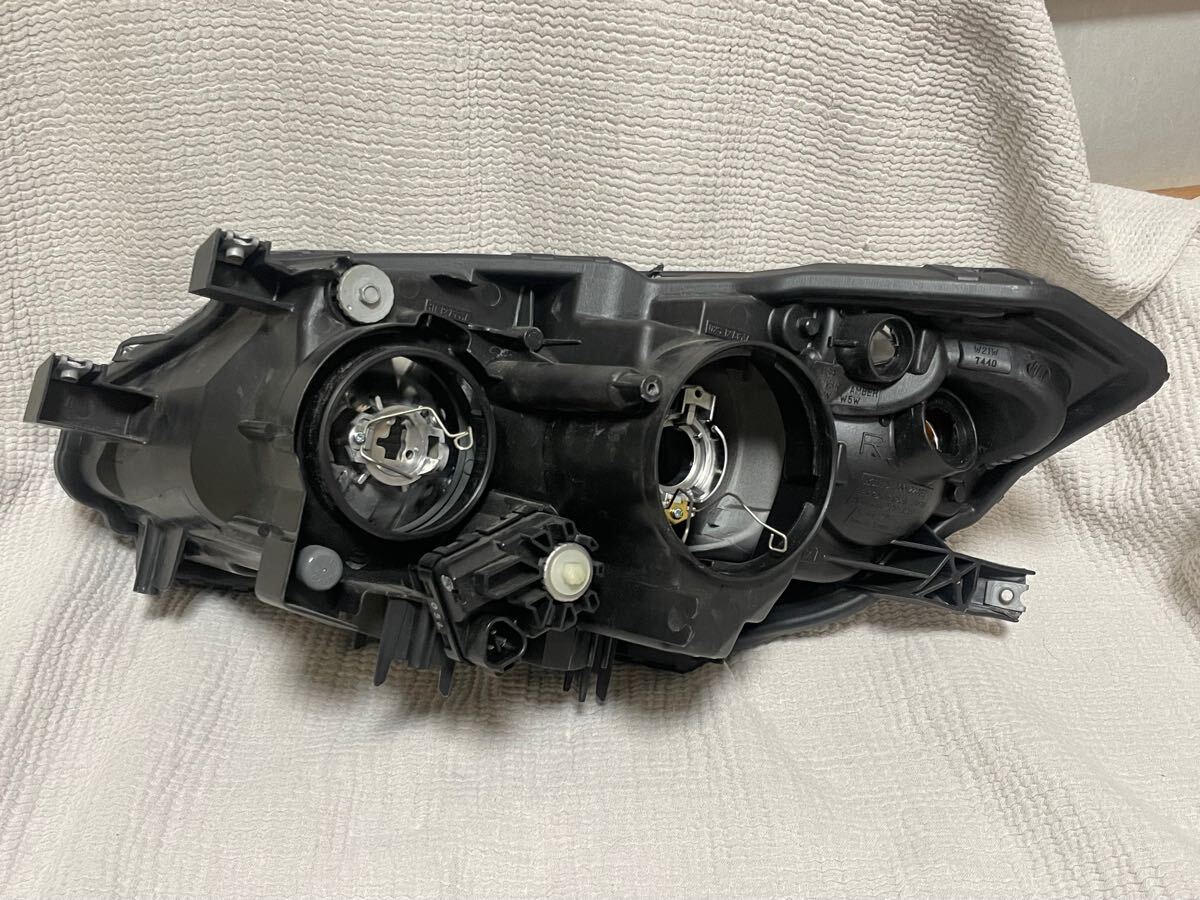 【美品】ホンダ S2000 AP2 後期 純正 ヘッドライト フロント HONDA 運転席側のみ ヘッドランプ S2000 後期 AP2 | 棚D539 純正ヘッドライト助手席側のみS2000