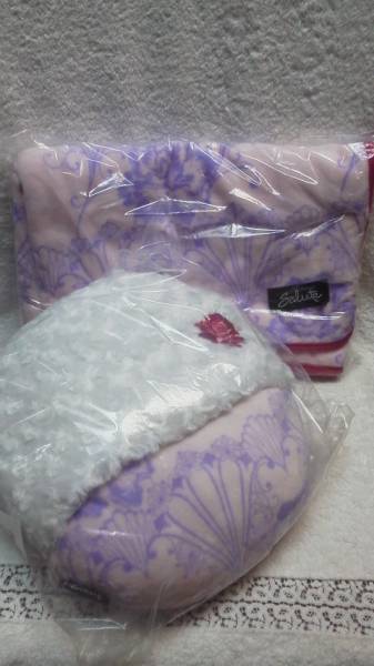 Wacoal サルート 4wayブランケット&ポケット付きクッション