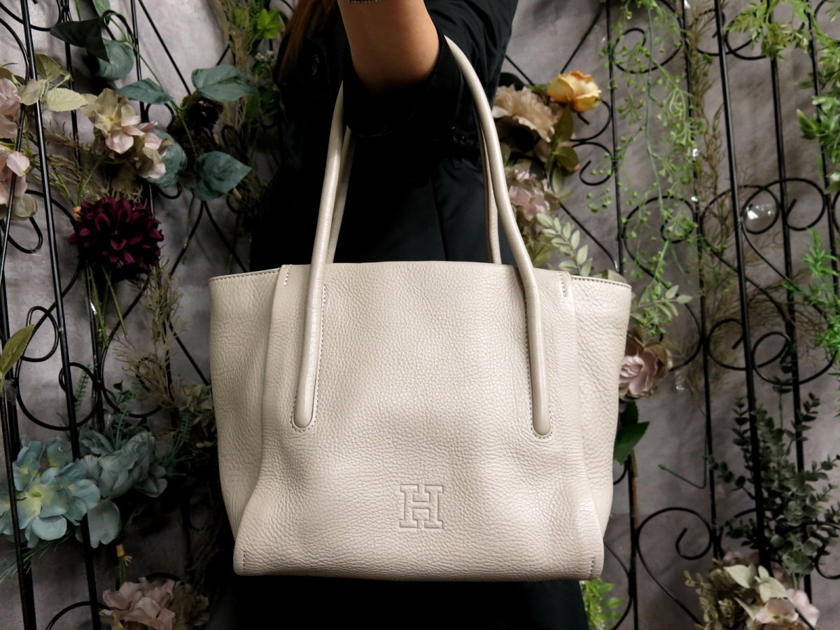 ○超美品○HIROFU ヒロフ○ロゴ型押し○カーフ レザー 本革○トート