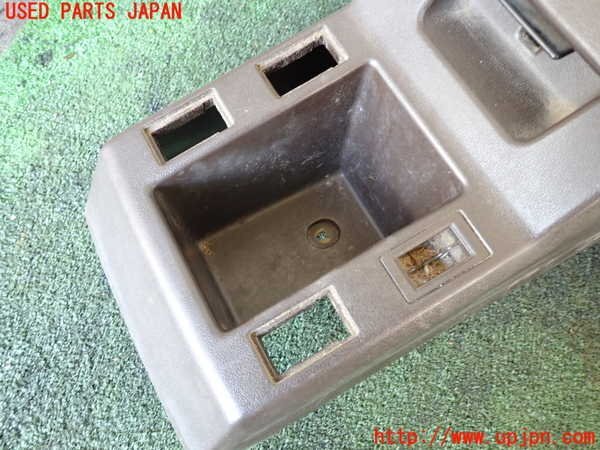 5UPJ-11777540]ランクル60系(HJ61V)センターコンソール 中古 中古 5UPJ