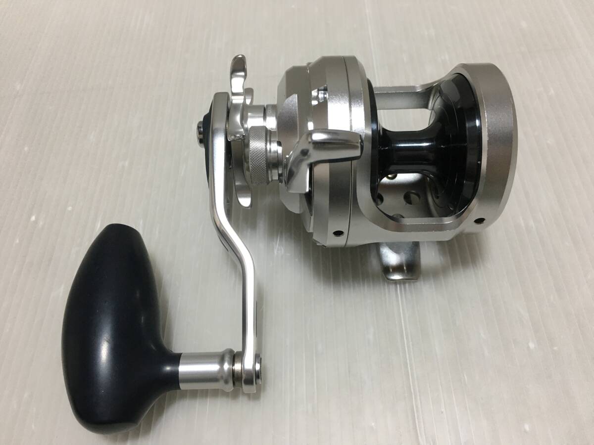 シマノ 17 オシアジガー 1501HG 中古品 左ハンドル OCEA JIGGER 【公式 