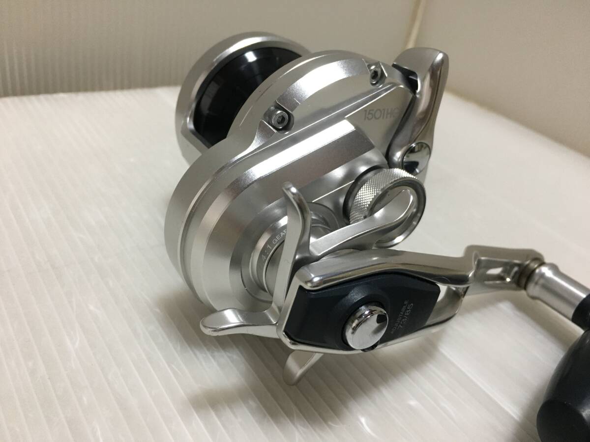 シマノ 17 オシアジガー 1501HG 中古品 左ハンドル OCEA JIGGER 【公式 