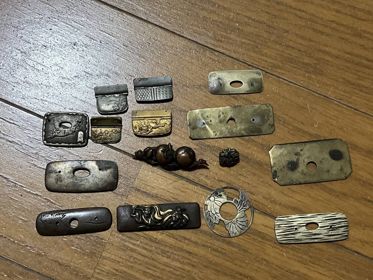 とても良い仕事が施された(江戸〜明治頃の煙草入れや財布の前金具