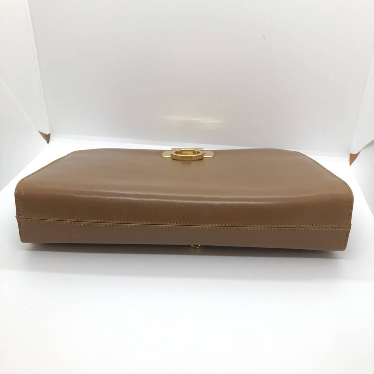 Salvatore Ferragamo フェラガモ ショルダーバッグ クラッチ 2WAY 