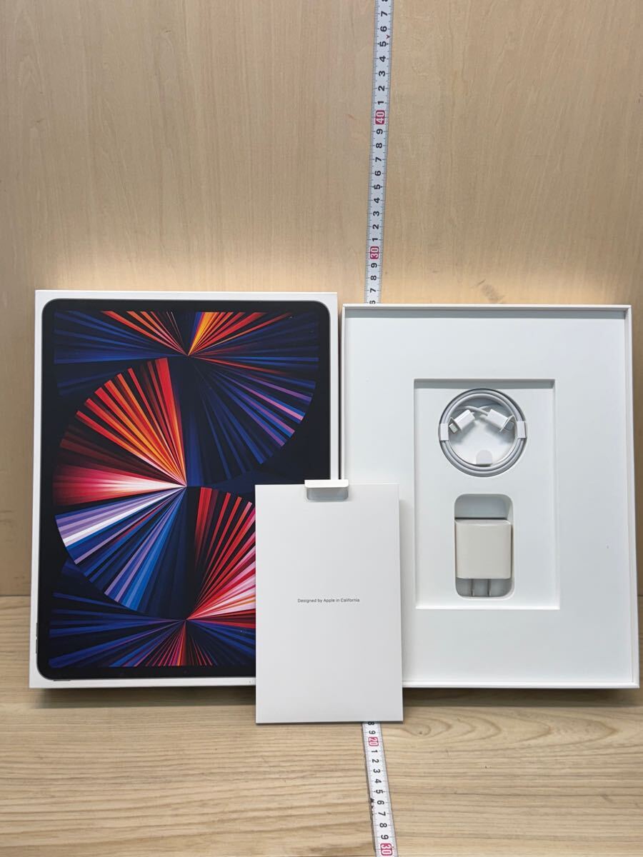 美品iPad 第5世代 128GB Wifi+Cellular版 ゴールド .: 整備済み品