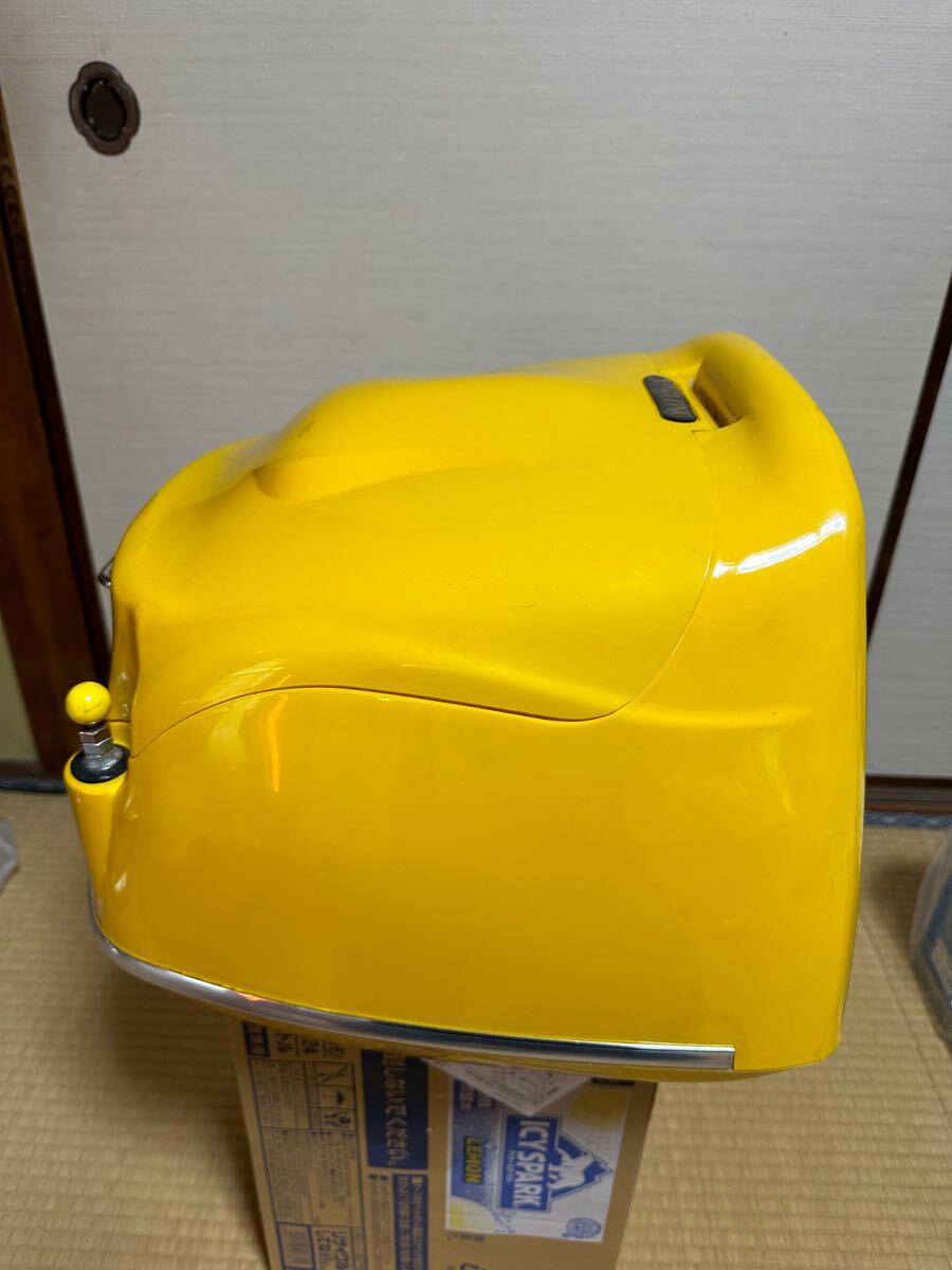 【超激得，送料無料】 黄色いトップケース リアボックス オリジナル(トップケース)｜売買されたオークション情報、yahooの商品情報をアーカイブ公開 - オークファン トップケース
