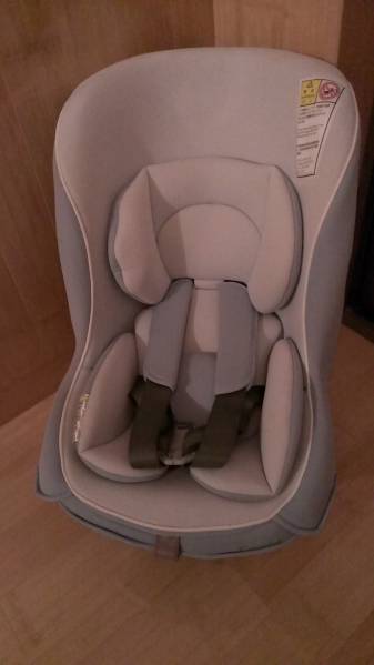 【美品】Combi チャイルドシート コッコロ