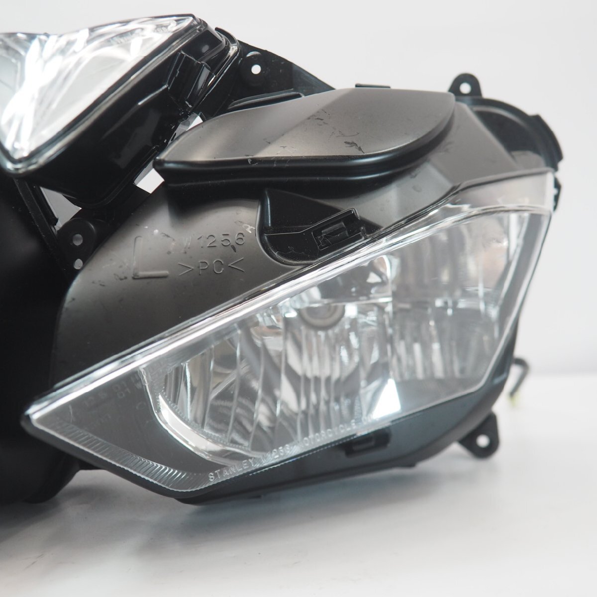 点灯OK YZF-R25 YZFR25 純正 ヘッドライト ヘッドランプ RG10J RH07J