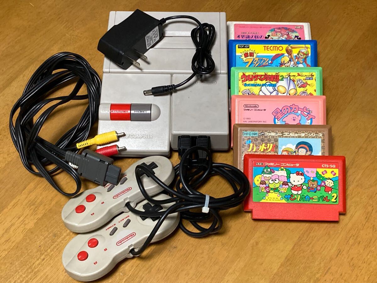 ニューファミコン 本体 アダプターケーブル付き ニューファミコン 本体、アダプター、ケーブル、コントローラー