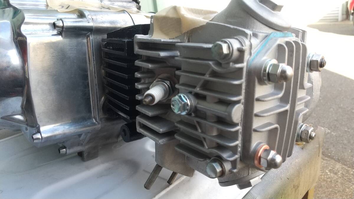 スーパーカブ カブ 72cc ボアアップ オーバーホール済みエンジン バフ 