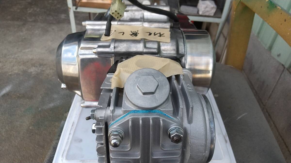 スーパーカブ カブ 72cc ボアアップ オーバーホール済みエンジン バフ 
