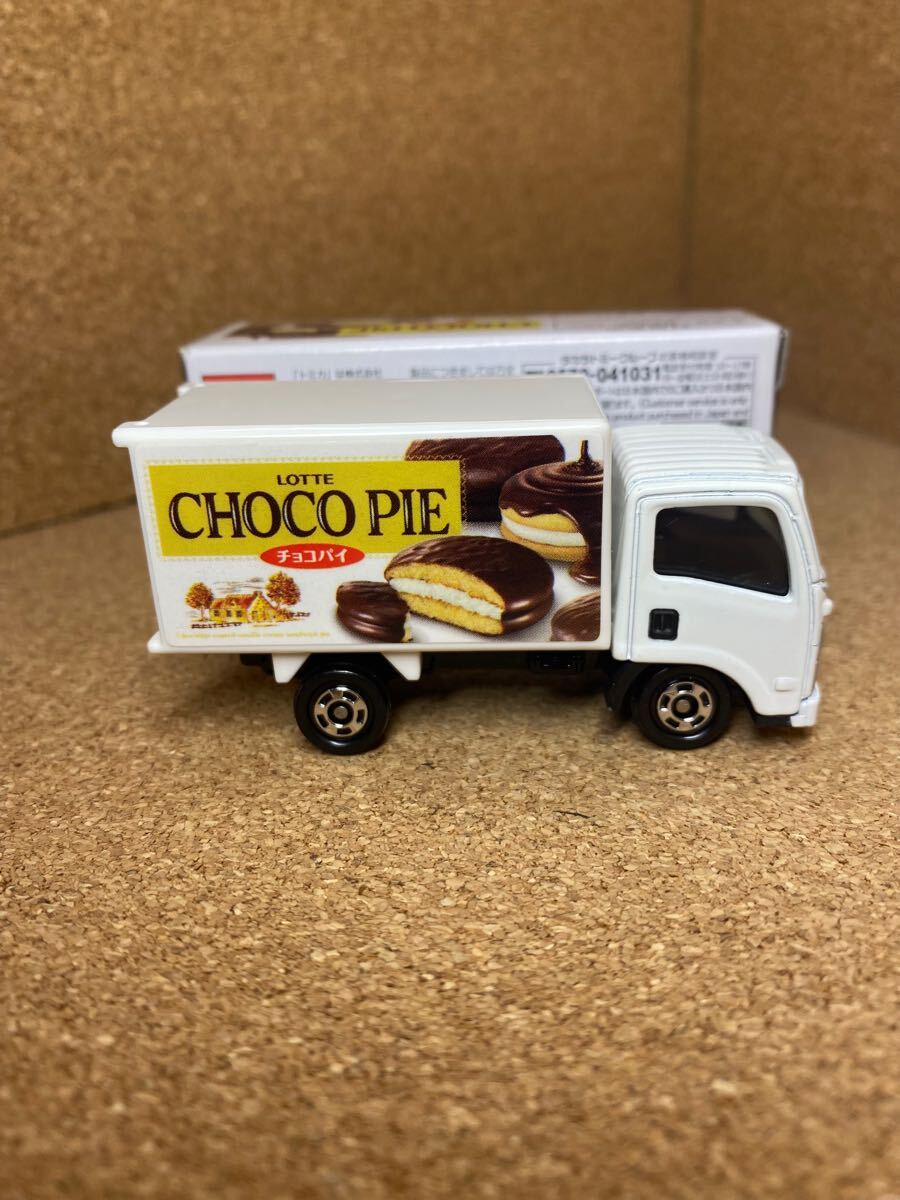 非売品 トミカ ミニカー tomica minicar いすゞ エルフ チョコパイ