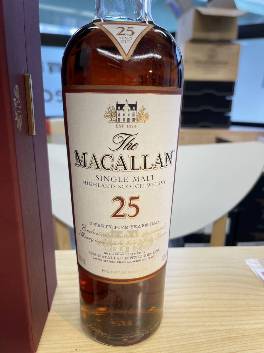 希少品】[ウイスキー] ザ・マッカラン 25年 シェリーオークカスク 旧