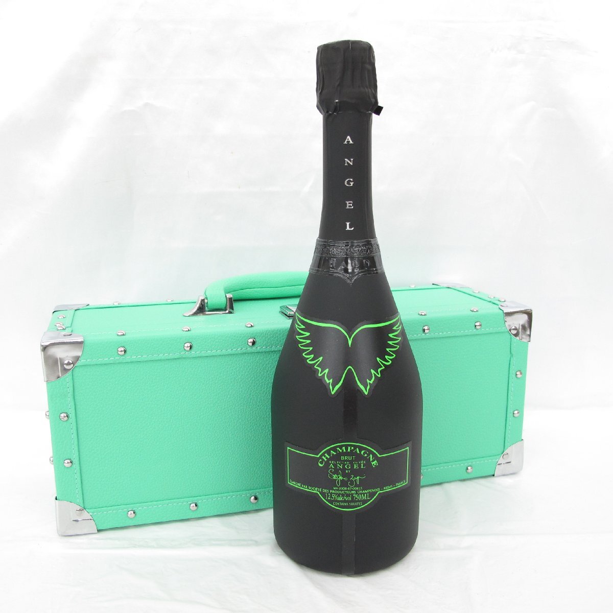 驚きの破格値，安い 1円 未開栓 ANGEL エンジェル ブリュット ヘイロー グリーン シャンパン 750ml 12.5% ケース付 ライト点灯なし 11771820 0201(その他)｜売買されたオークション情報、yahooの商品情報をアーカイブ公開 スパークリング