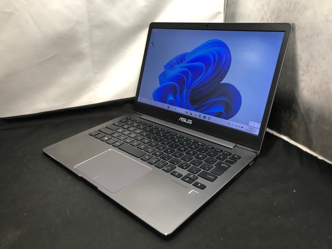 ASUS】ZenBook 13 UX331UA Core i5-8250U メモリ8GB SSD256GB WI-FI