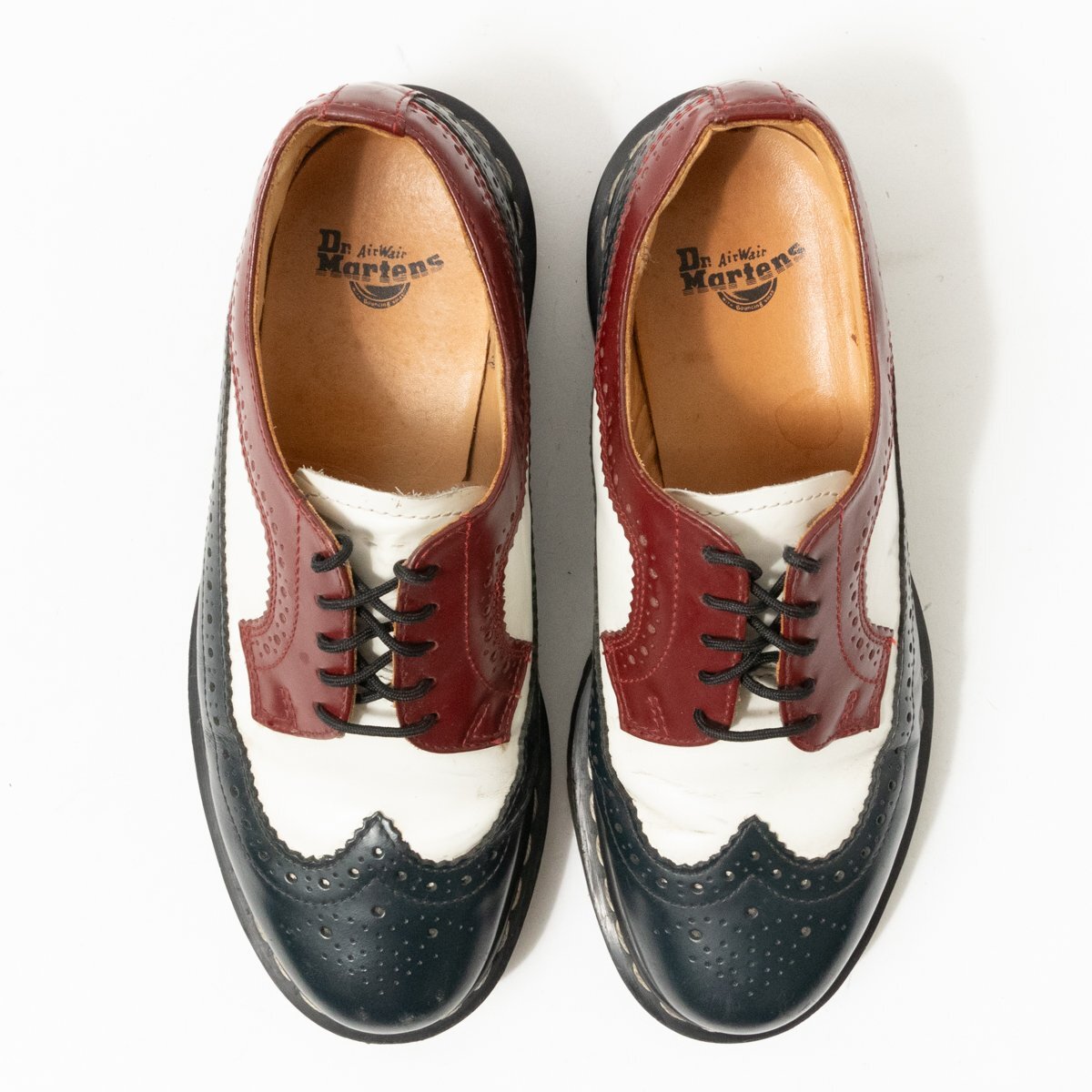 レディース Dr. Martens NARTILLA レースアップサンダル マーチン