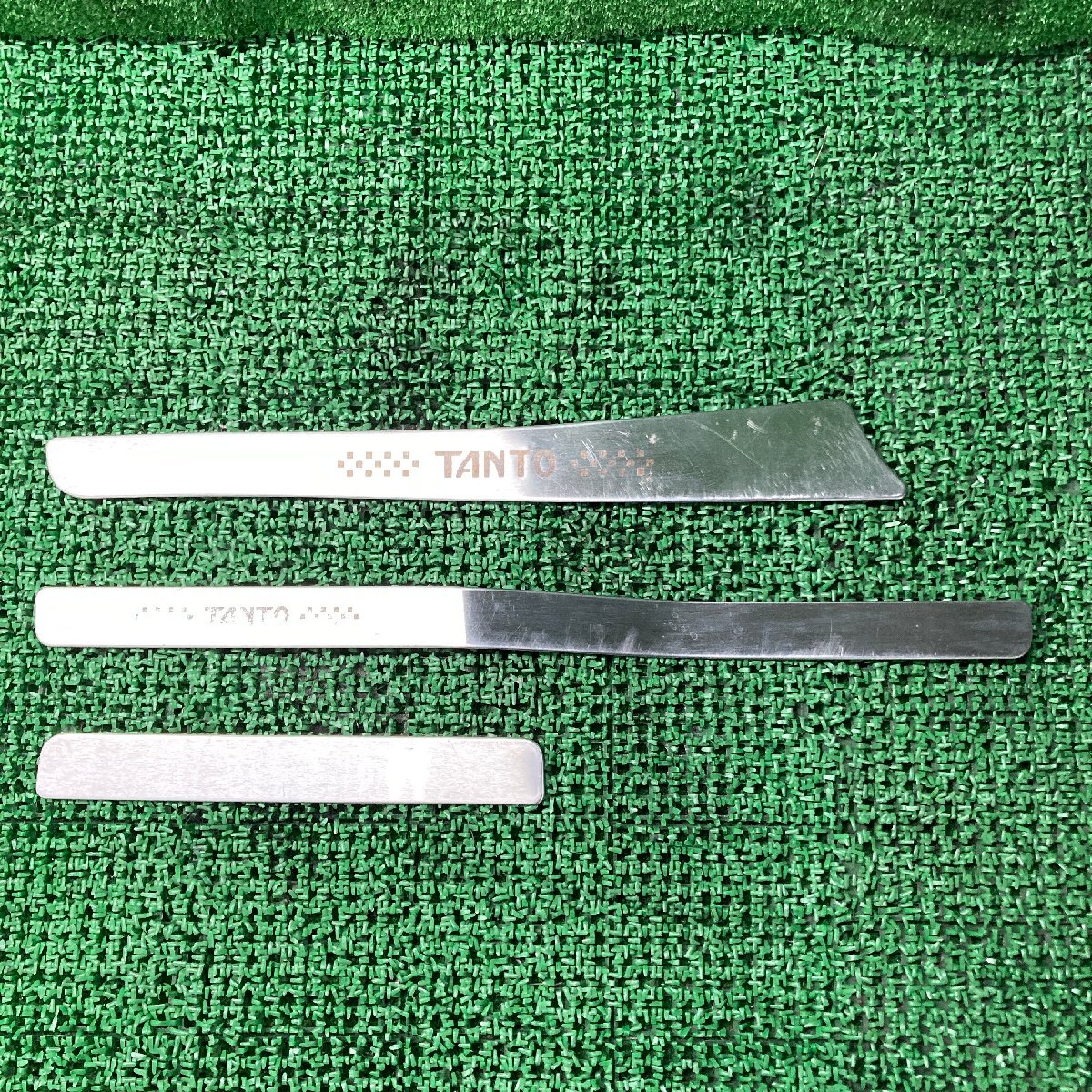 ♪♪タント L375S L スカッフプレート (W0744)♪♪_1