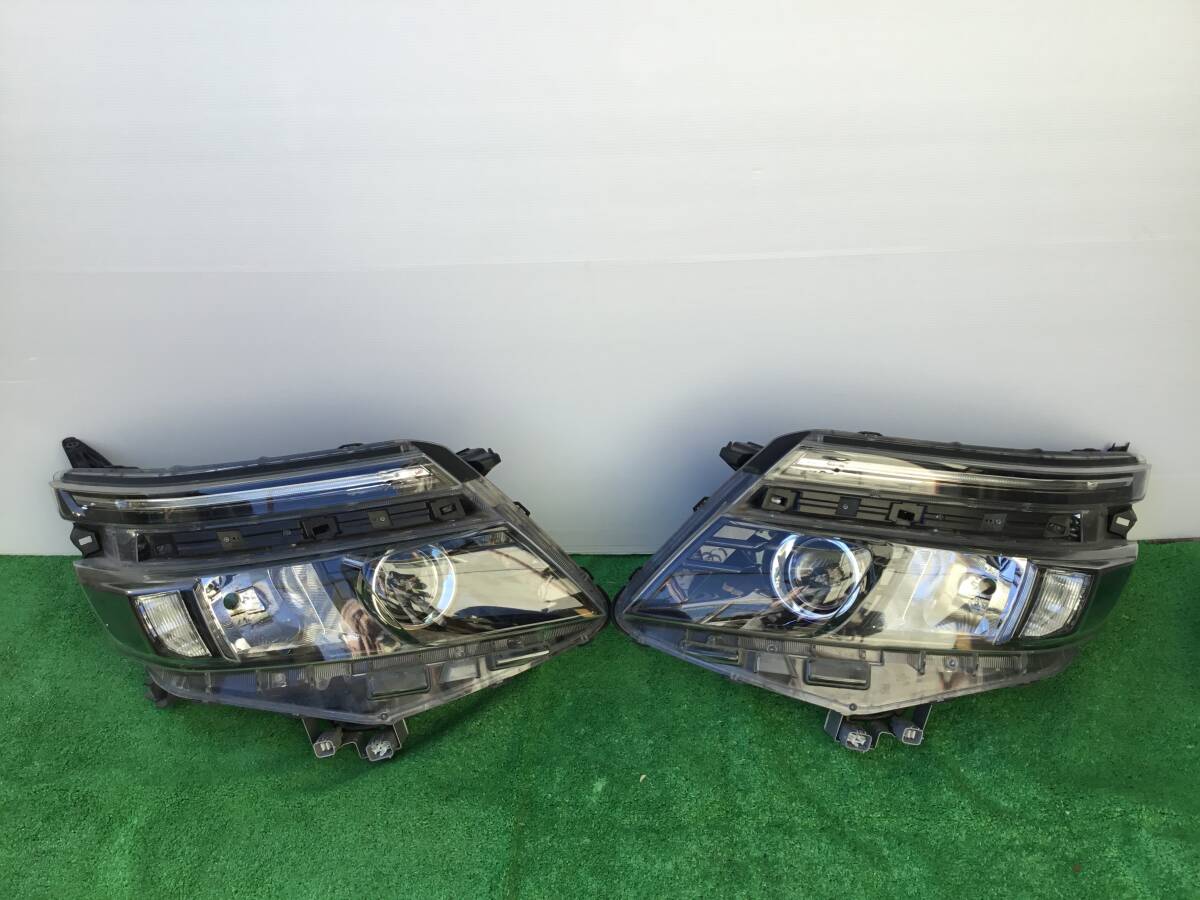 80系ヴォクシー　前期　ヘッドライト　左 ヴォクシー 80 前期 LED ヘッドライト 左右 【公式通販】