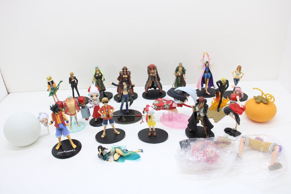26EY●#1 ONE PIECE ワンピース 箱なしフィギュア まとめ売り ルフィ ブルック サンジ ゾロ ナミ ウタ フランキー など ジャンク
