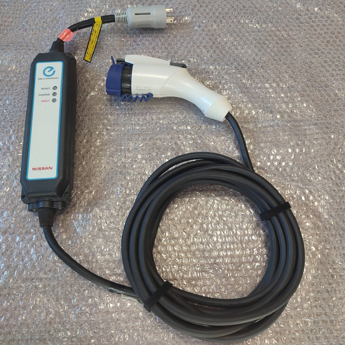 日産 LEAF ZE0 AZE0 ZE1 リーフ 充電ケーブル 7.0m 200V用 15A 品番 