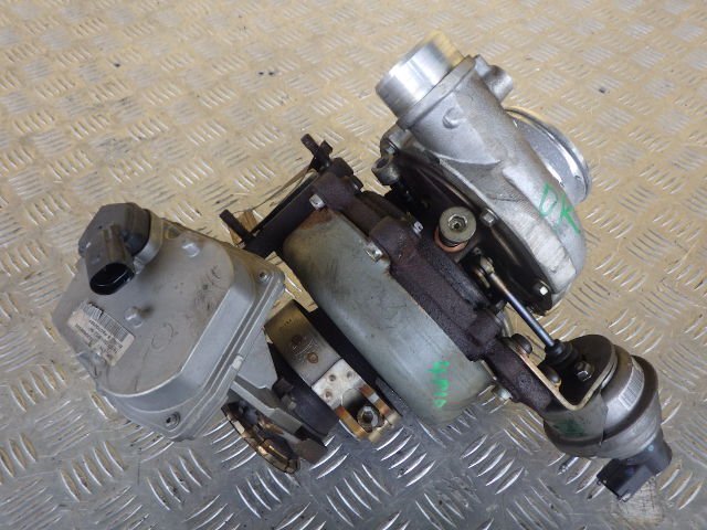 r664-53 ☆ 三菱 ふそう ブルーテックキャンター ターボ タービン