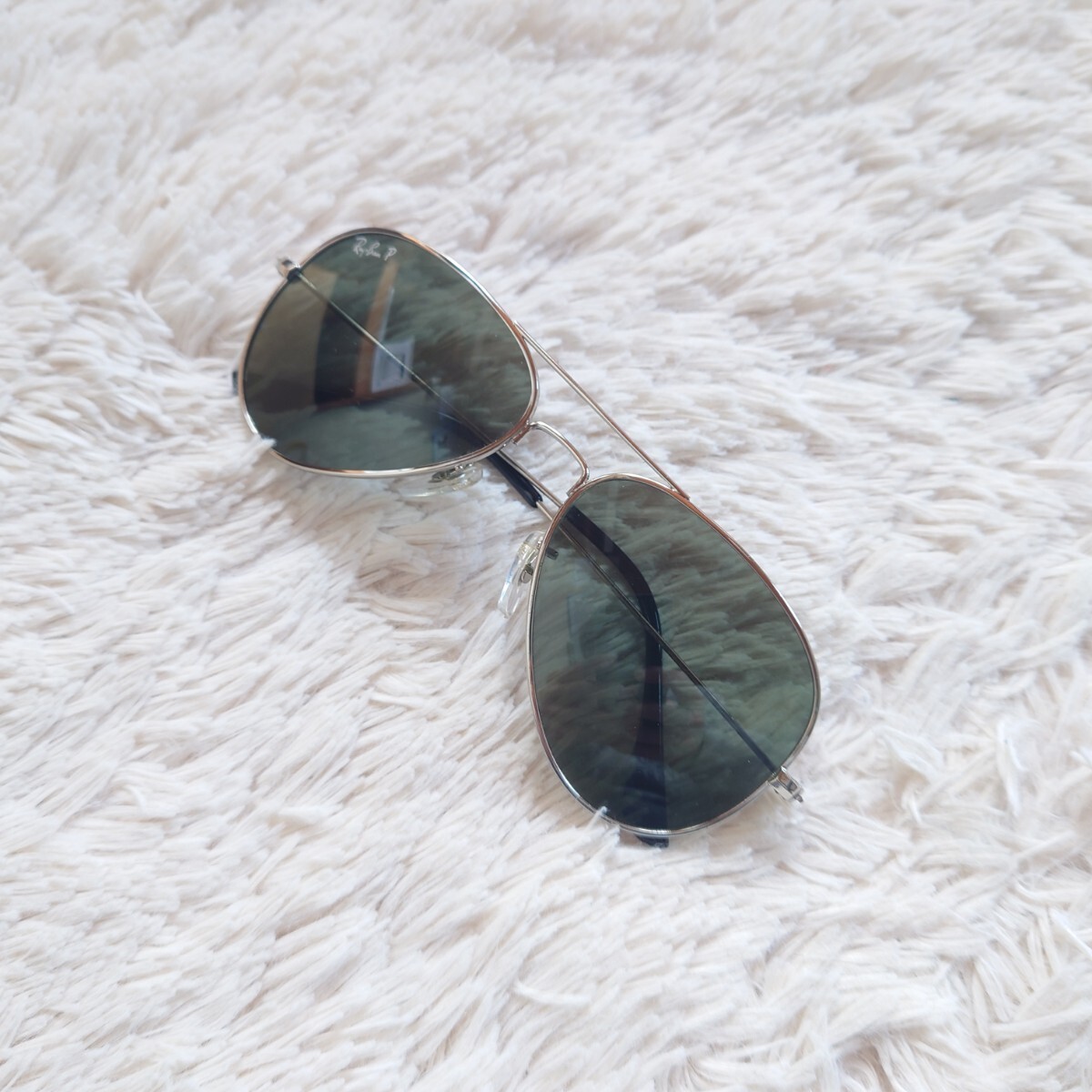 Ray-Ban シルバー サングラス ケース付き - メルカリ Ray-Ban シルバー 