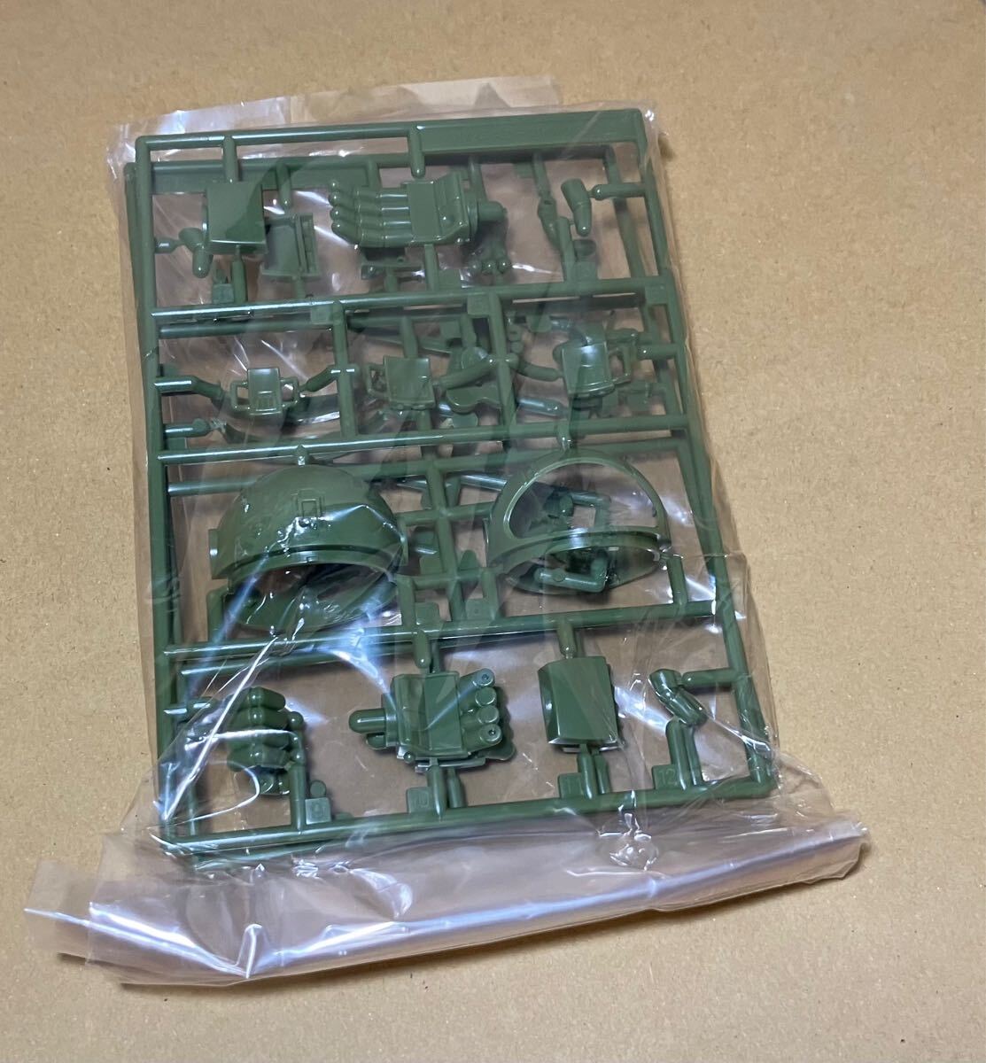 WAVE 装甲騎兵ボトムズ 1/24 ドッグキャリアー 初版 【レッドショルダー ダウンフォーム 】 アップデート パーツ 同梱_5