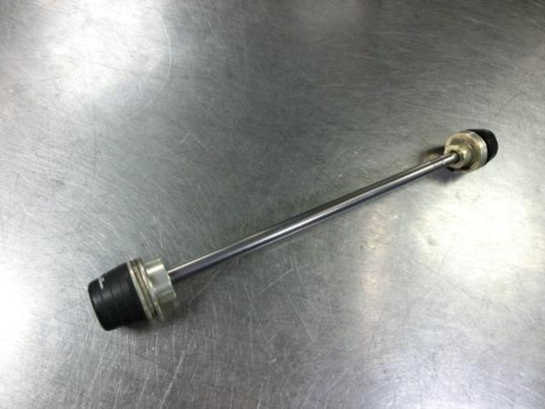 ドゥカティ749S ライディングハウス フロントアクスルスライダー