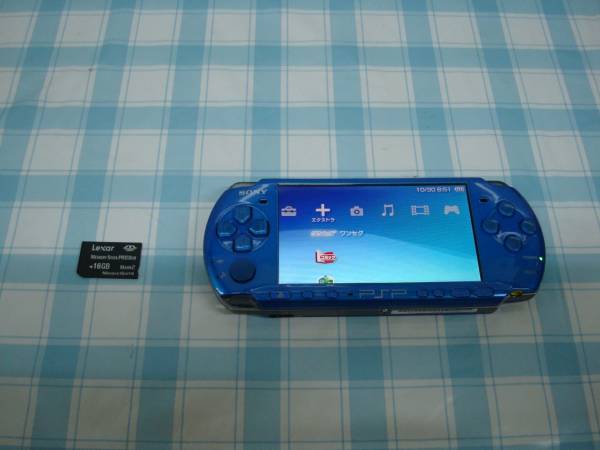 PSP 3000 本体 + メモリースティック16GB