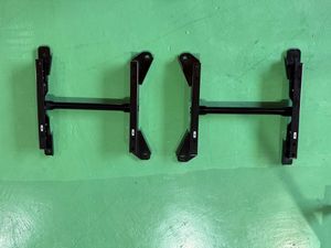 レカロ　ベースフレーム RECARO　GRヤリス　プリウス5051 CH-R等トヨタ系　運転席助手席